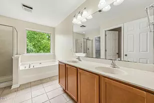 14 Brightfield Ln, Durham, NC 27712 - Photo 35