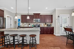 626 Bridgeport Cir, Clayton, NC 27527 - Photo 11