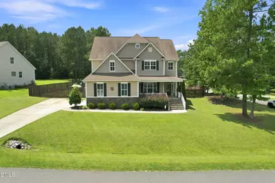 626 Bridgeport Circle, Clayton, NC 27527 - Photo 5