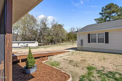 35 Hummingbird Lane, Henderson, NC 27537 - Photo 15