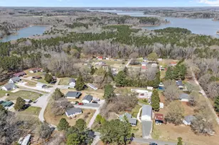 35 Hummingbird Ln, Henderson, NC 27537 - Photo 19