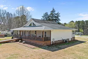 35 Hummingbird Ln, Henderson, NC 27537 - Photo 5