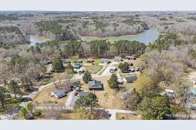 35 Hummingbird Lane, Henderson, NC 27537 - Photo 17