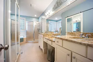 317 Sunset Grove Dr, Holly Springs, NC 27540 - Photo 5