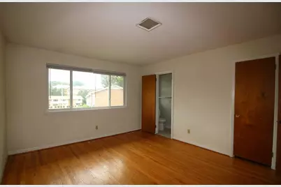 2333 Champion Court, Raleigh, NC 27606 - Photo 7