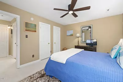 5739 Sentinel Drive, Raleigh, NC 27609 - Photo 27