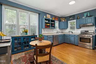 5739 Sentinel Dr, Raleigh, NC 27609 - Photo 9