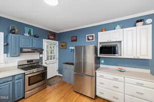 5739 Sentinel Dr, Raleigh, NC 27609 - Photo 11