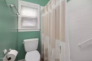 5739 Sentinel Dr, Raleigh, NC 27609 - Photo 19