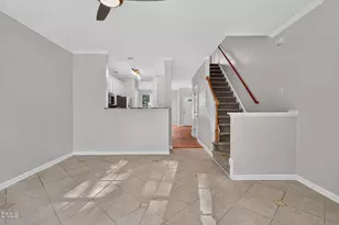 5710 Corbon Crest Ln, Raleigh, NC 27612 - Photo 3