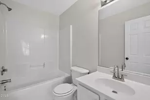 5710 Corbon Crest Ln, Raleigh, NC 27612 - Photo 15