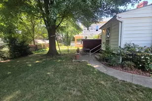 1928 Fairfield Dr, Raleigh, NC 27608 - Photo 11