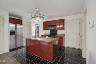 1015 Northview Dr, Sanford, NC 27332 - Photo 11