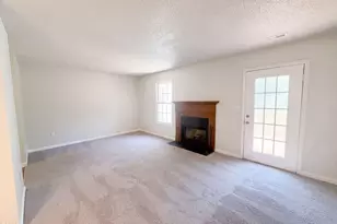 102 Old Maple Ln, Durham, NC 27713 - Photo 3