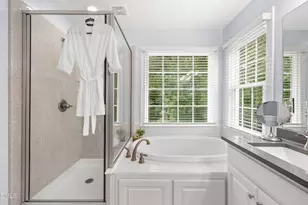 107 Lulworth Ct, Cary, NC 27519 - Photo 23