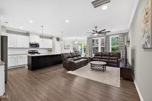 8045 Windthorn Pl, Cary, NC 27519 - Photo 5