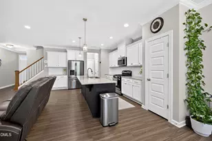 8045 Windthorn Pl, Cary, NC 27519 - Photo 9