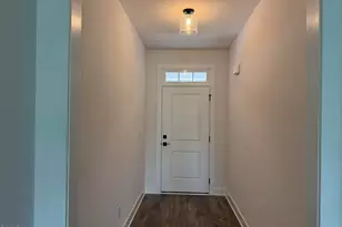 2017 Tharrington Wy, Rocky Mount, NC 27803 - Photo 3
