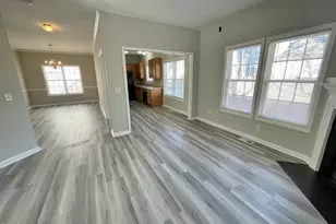 825 Brookhannah Ct, Fuquay-Varina, NC 27526 - Photo 5