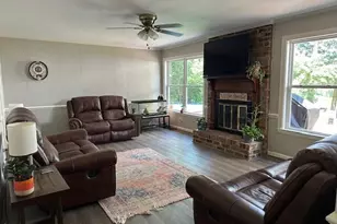 3916 Riviera Dr, Elm City, NC 27822 - Photo 5
