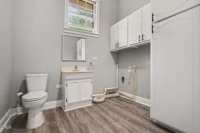 12821 N Carolina 242 Highway S, Bladenboro, NC 28320 - Photo 33