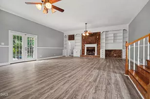12821 North Carolina 242 Hwy S, Bladenboro, NC 28320 - Photo 11