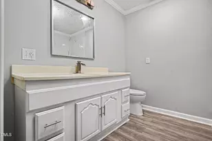 12821 North Carolina 242 Hwy S, Bladenboro, NC 28320 - Photo 17