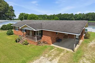 1967 Mt Olive Hwy, Newton Grove, NC 28366 - Photo 5