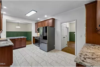 720 Raymond Drive, Clayton, NC 27527 - Photo 21