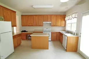 5324 Shaker Heights Ln, Raleigh, NC 27613 - Photo 5