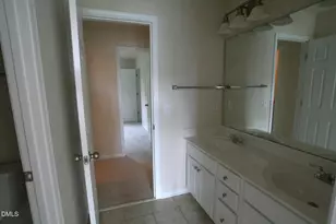 5324 Shaker Heights Ln, Raleigh, NC 27613 - Photo 15