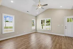 4274 Ellis Ave, Farmville, NC 27828 - Photo 9