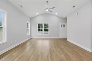 4274 Ellis Ave, Farmville, NC 27828 - Photo 11