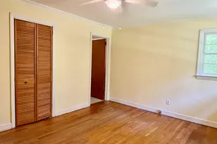 12 S Circle Dr, Chapel Hill, NC 27516 - Photo 17