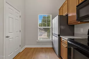 2246 Banks Hill Row Rd, Raleigh, NC 27614 - Photo 7