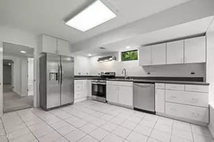 3026 Devonshire Dr, Raleigh, NC 27607 - Photo 29