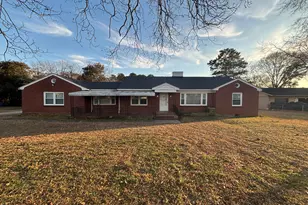 509 Erwin Rd, Dunn, NC 28334 - Photo 1