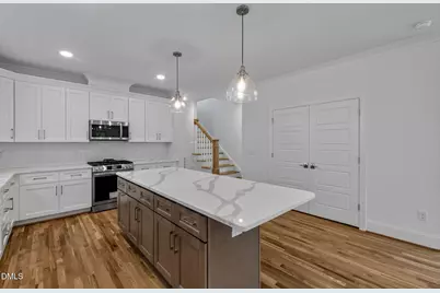 518 Heather Drive, Raleigh, NC 27606 - Photo 17