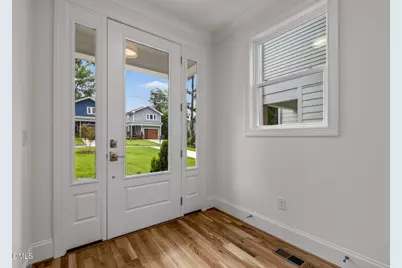 518 Heather Drive, Raleigh, NC 27606 - Photo 7