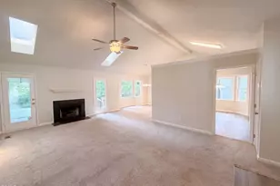 1004 Clifford Dr, Durham, NC 27704 - Photo 3