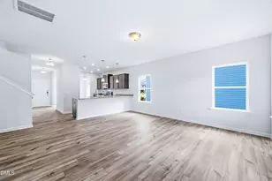 180 E American Marigold Dr, Benson, NC 27504 - Photo 15