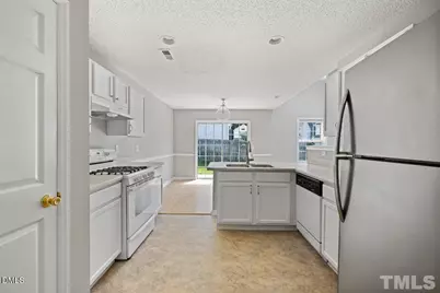 100 Lacombe Court, Holly Springs, NC 27540 - Photo 11