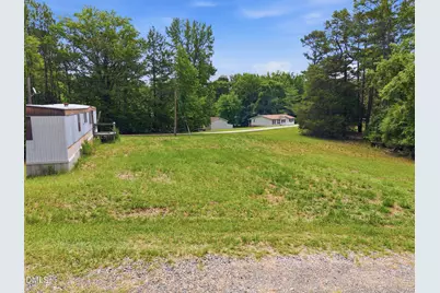 95 N Waters Edge Lane, Henderson, NC 27537 - Photo 15