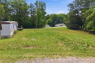 95 N Waters Edge Ln, Henderson, NC 27537 - Photo 15