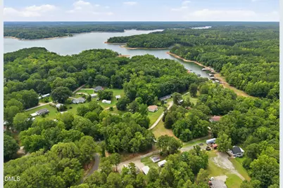 95 N Waters Edge Lane, Henderson, NC 27537 - Photo 5