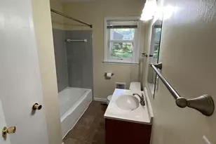 207 W Boundary St, Cary, NC 27513 - Photo 9