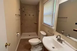 207 W Boundary St, Cary, NC 27513 - Photo 13