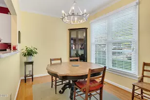128 Windward Ct, Cary, NC 27513 - Photo 9