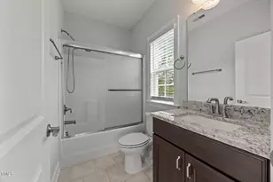 440 Creekhurst Pl, Cary, NC 27519 - Photo 31