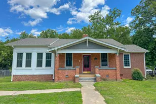 328 N Main St, Warrenton, NC 27589 - Photo 1